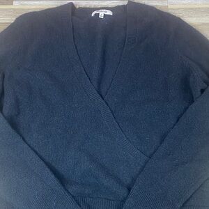 Madewell Women's V-Neck Sweater in Black